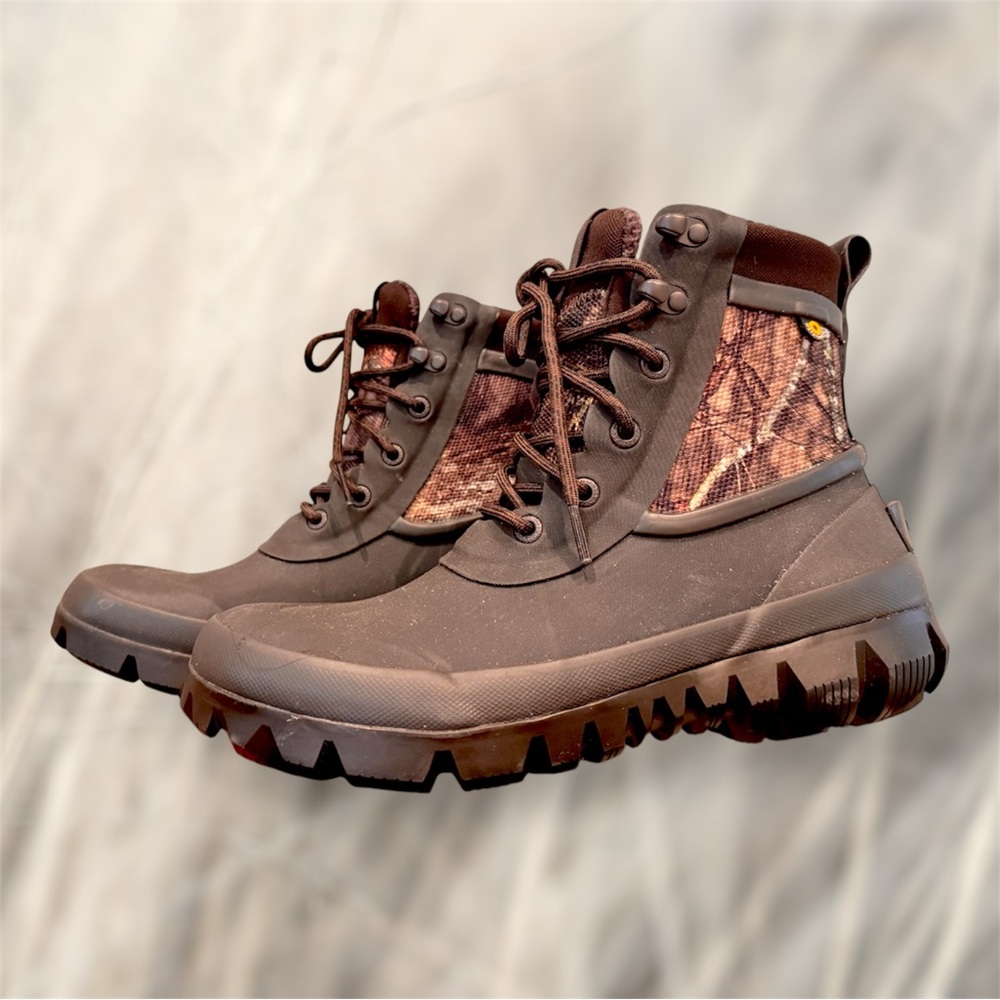 Bogs Men's Mossey Oak Camouflage Waterproof Lace-Up Boots